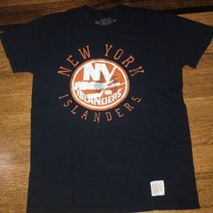 Men’s New York islanders T shirt